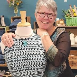 Meet your Posher, Lisa